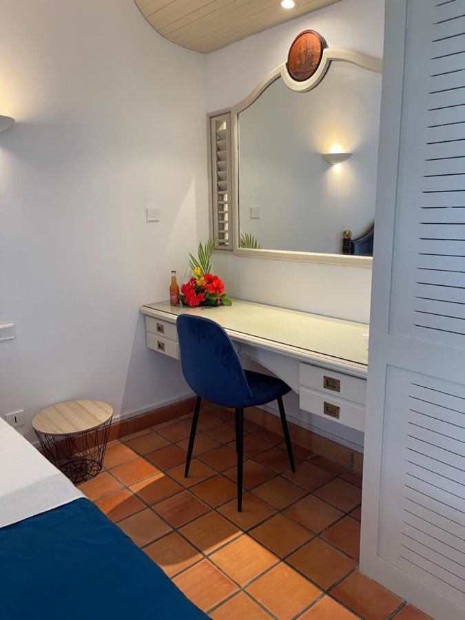Appartement Vue Mer A 2 Minutes A Pied Des Plages Tartane La Trinité Exterior photo